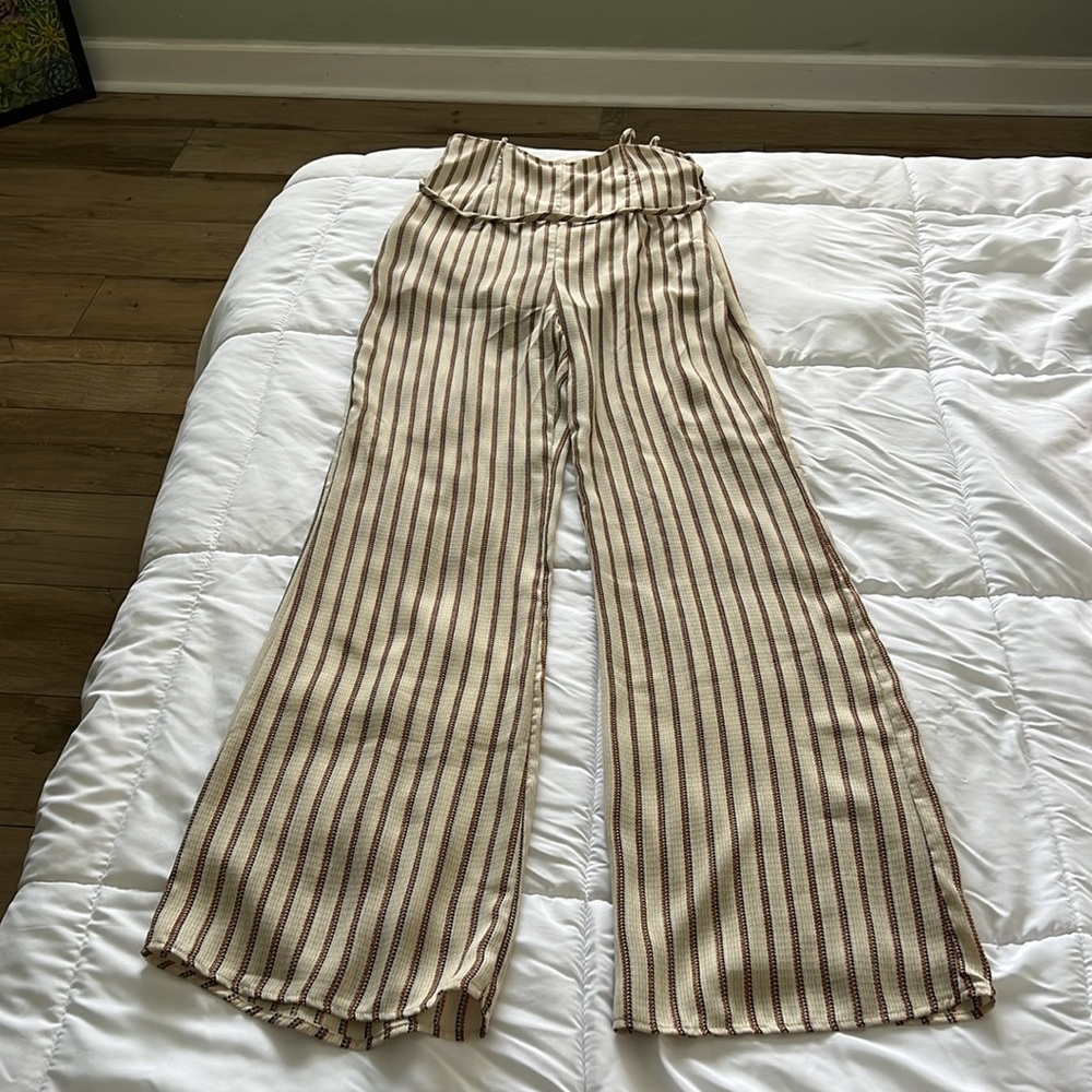 jumpsuit - Picture 3 of 3